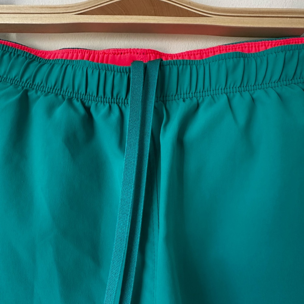 New Balance NB DRY Teal & Pink Tennis and Running Shorts with Liner - Size S - Picture 4 of 8